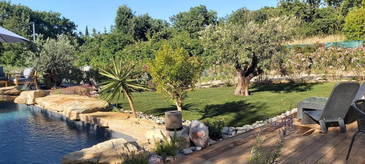 Une Oasis Au Pays De Cezanne Aix-en-Provence Luaran gambar