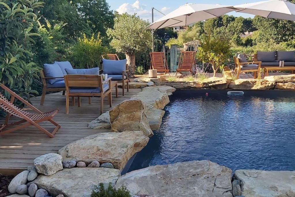 Une Oasis Au Pays De Cezanne Aix-en-Provence Luaran gambar